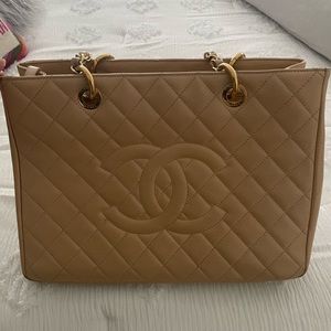 COPY - Chanel tote